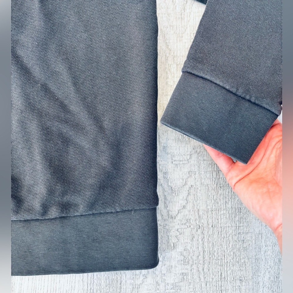 Anthropologie | Sol Angeles Black Gray Chic' Sweatshirt Medium - Picture 5 of 7